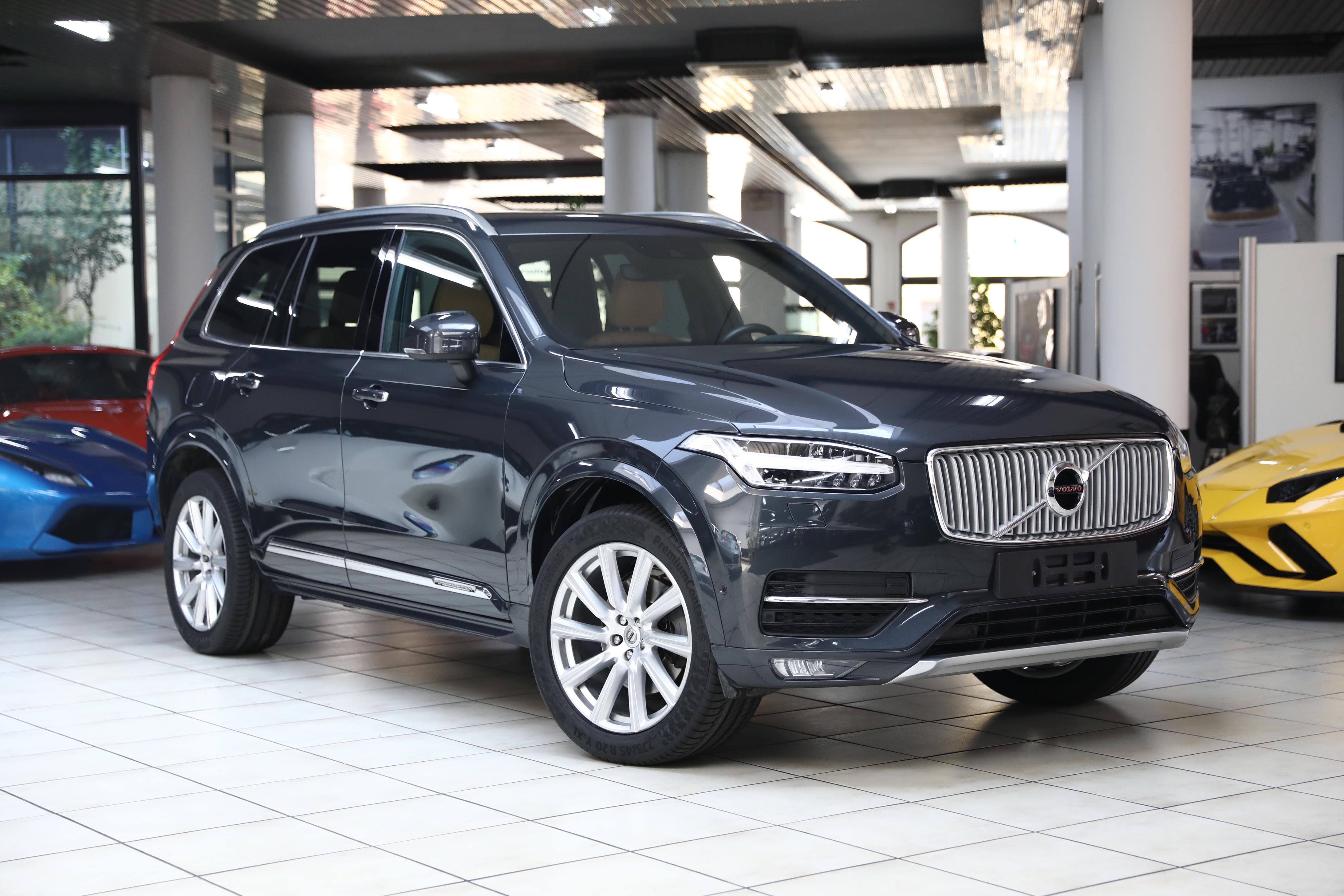 Volvo XC 90 Inscription - Magni & Carnevale Motors