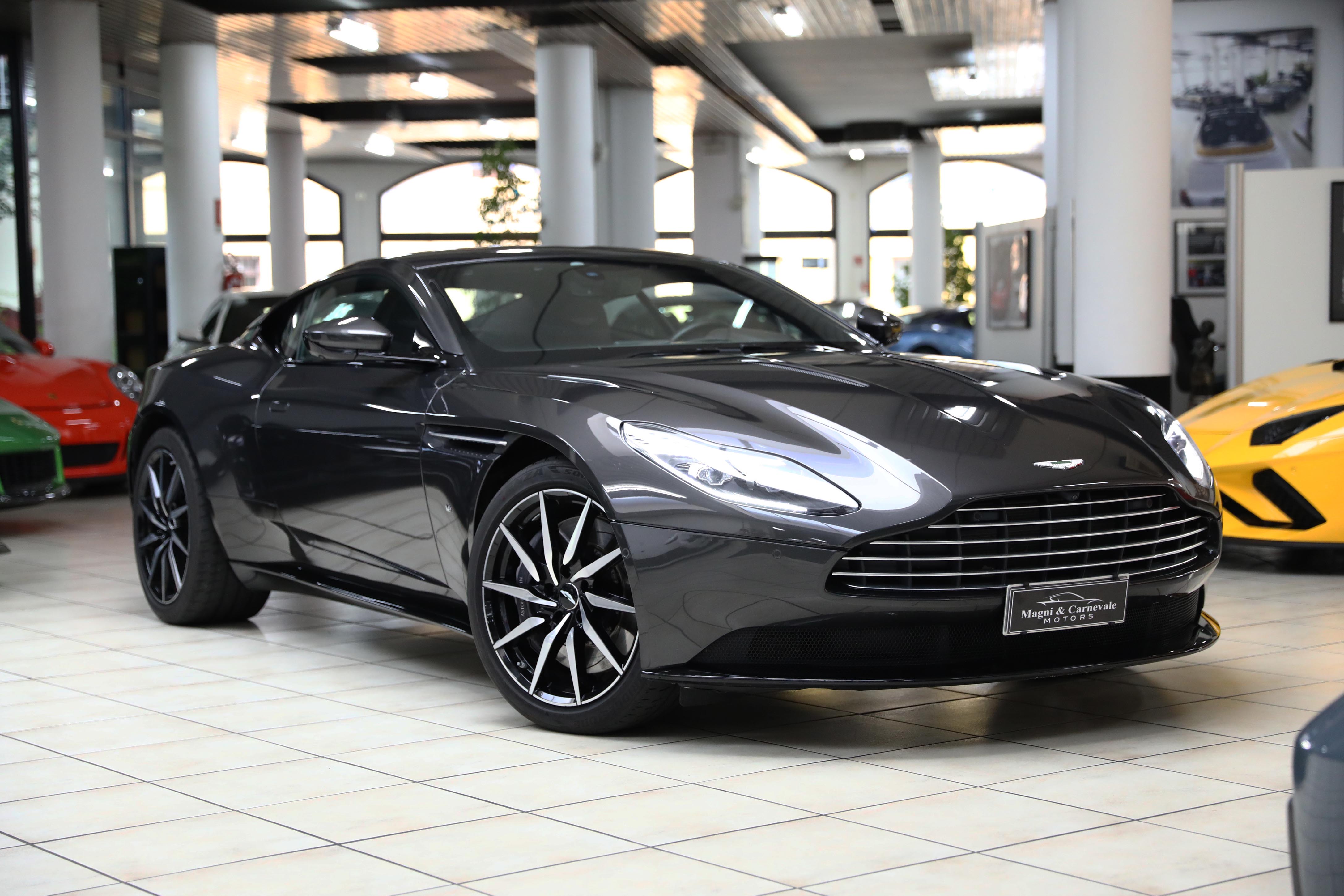 Aston Martin Db11 "Launch Edition" - Magni & Carnevale Motors